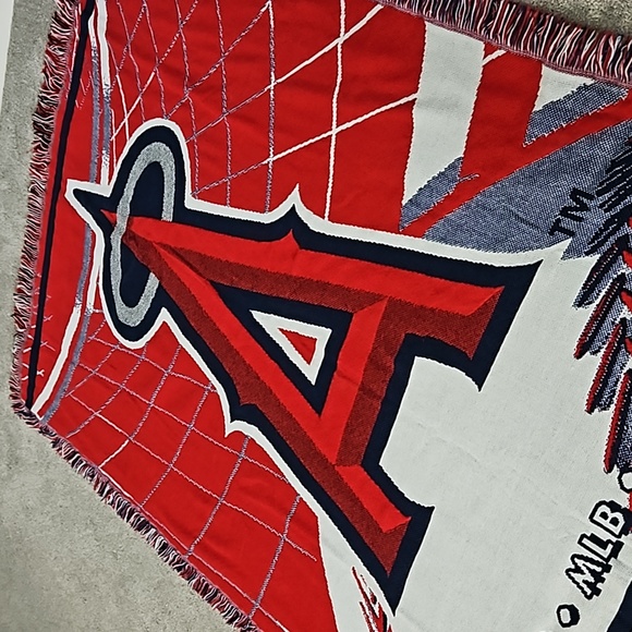 LA Angels of Aneheim Woven Tapestry Blanket Home Decor Red White Blue Frayed Hem - Picture 4 of 6